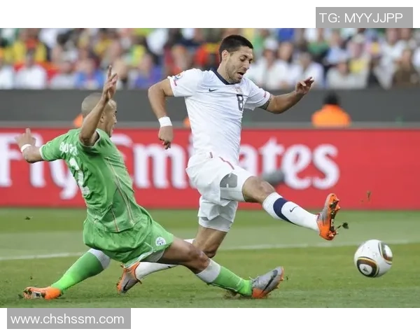 美国足球传奇邓普西的辉煌职业生涯与国际赛场成就全解析